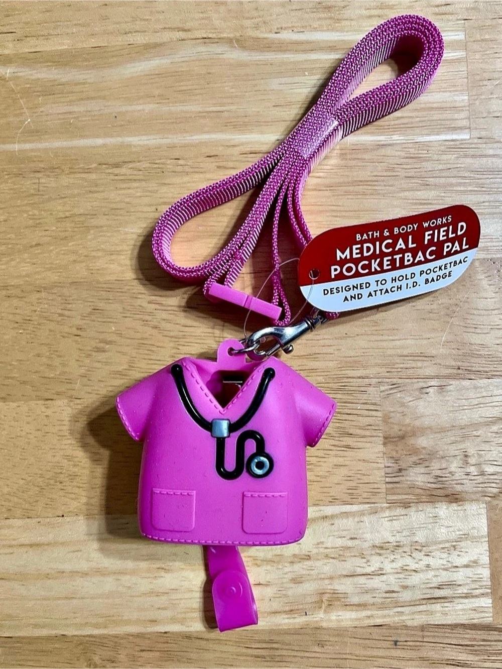 Bath & Body Works Medical Field PocketBac Pink Scrubs Nurse Holder & Badge Reel